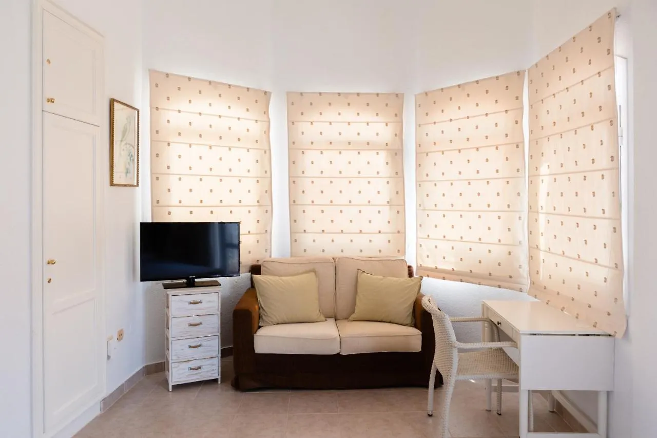 Homeforguest Apartamento Con Piscina A 50M Del Mar En La Caleta Costa Adeje  Hiszpania